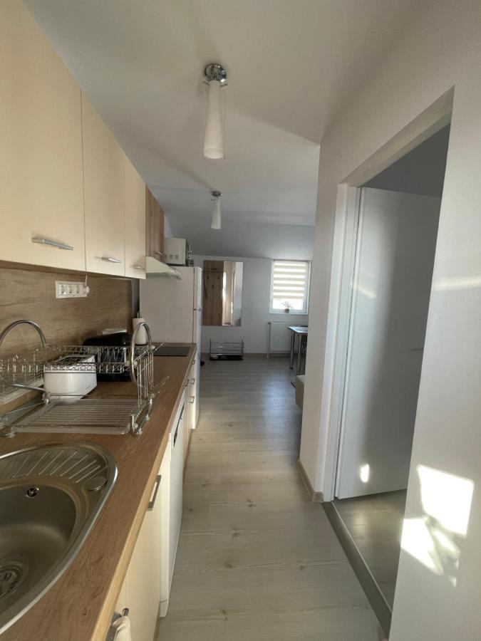 Jokai Apartments Nr9, Code Entry Sfantu Gheorghe  Luaran gambar