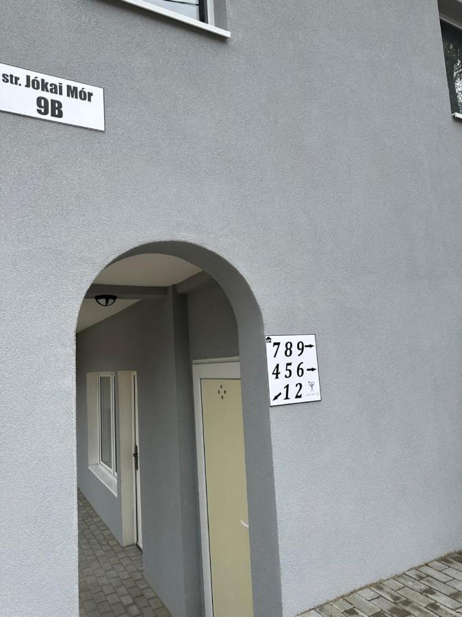 Jokai Apartments Nr9, Code Entry Sfantu Gheorghe  Luaran gambar