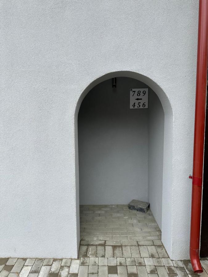 Jokai Apartments Nr9, Code Entry Sfantu Gheorghe  Luaran gambar